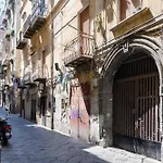 Casa Ue\' Ue\' - Piazza Dante