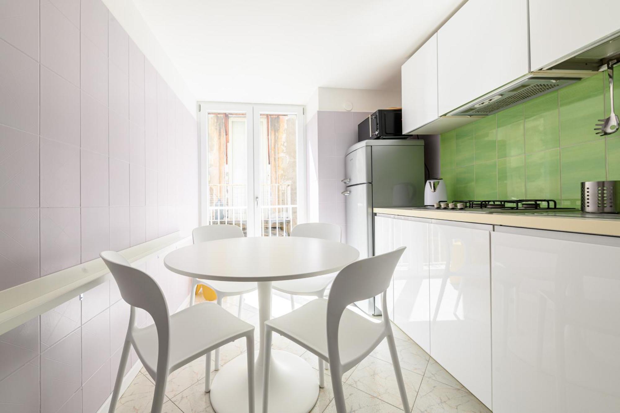 Casa Ue' Ue' - Piazza Dante Naples