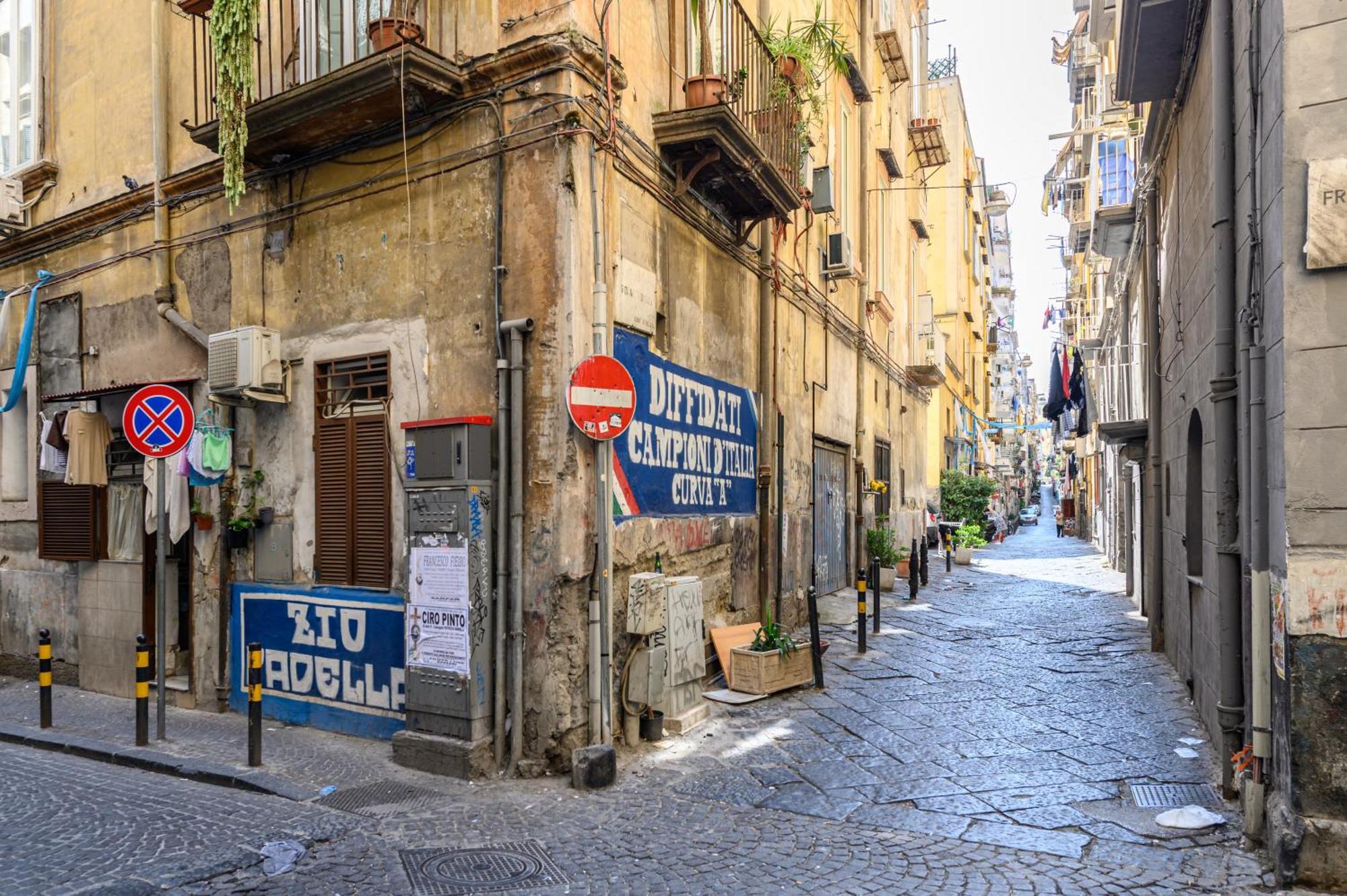Casa Ue' Ue' - Piazza Dante