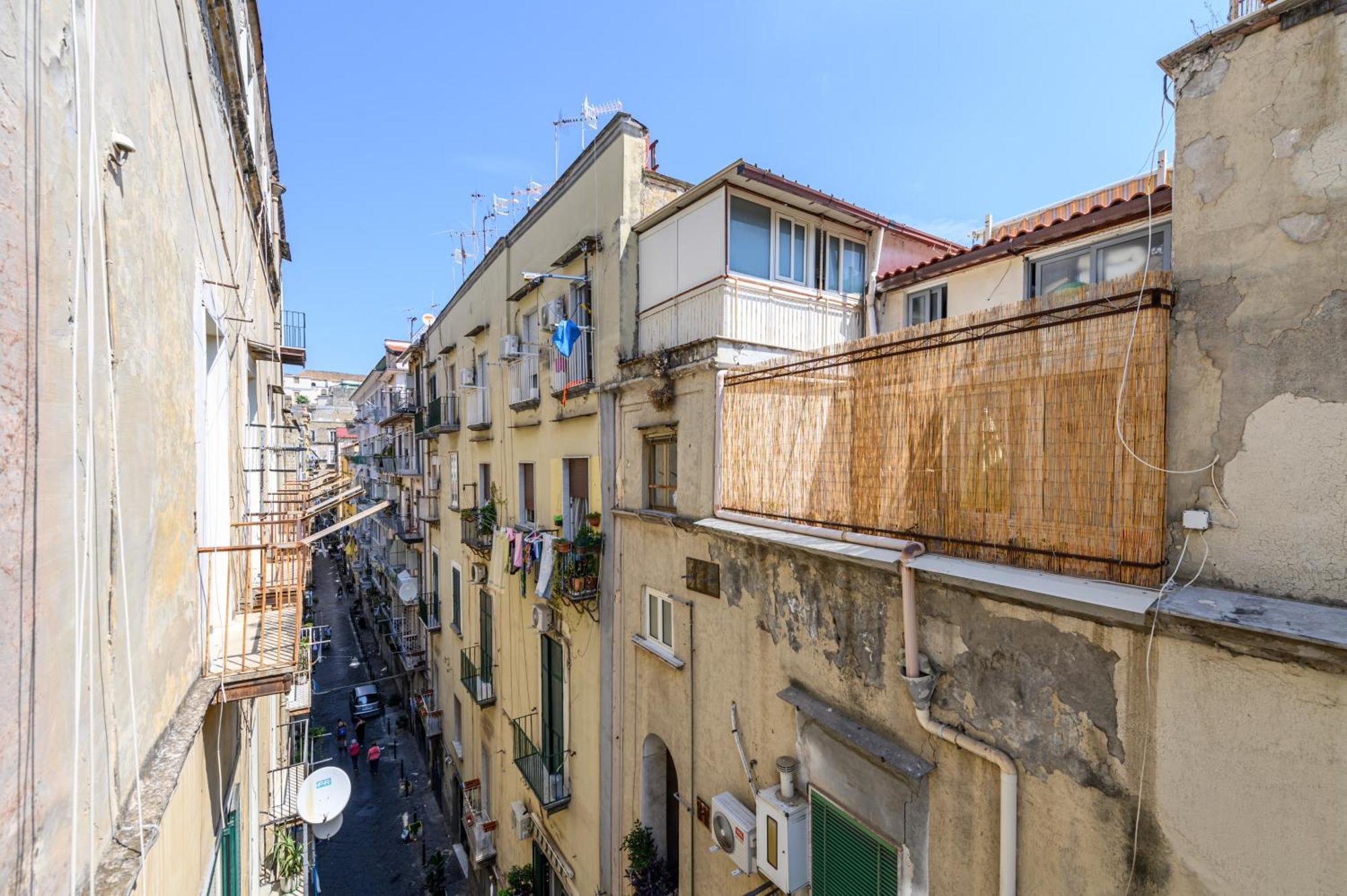 Casa Ue' Ue' - Piazza Dante Apartment *