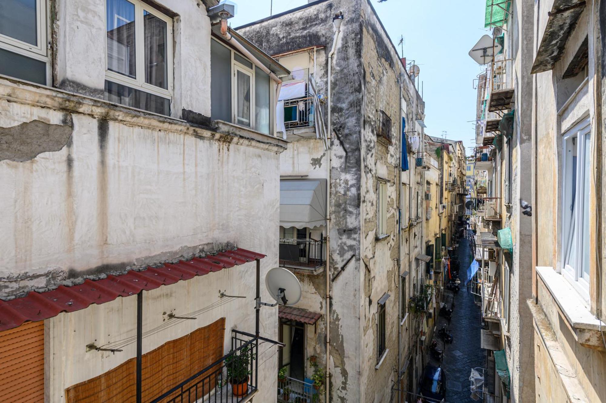 Casa Ue' Ue' - Piazza Dante *