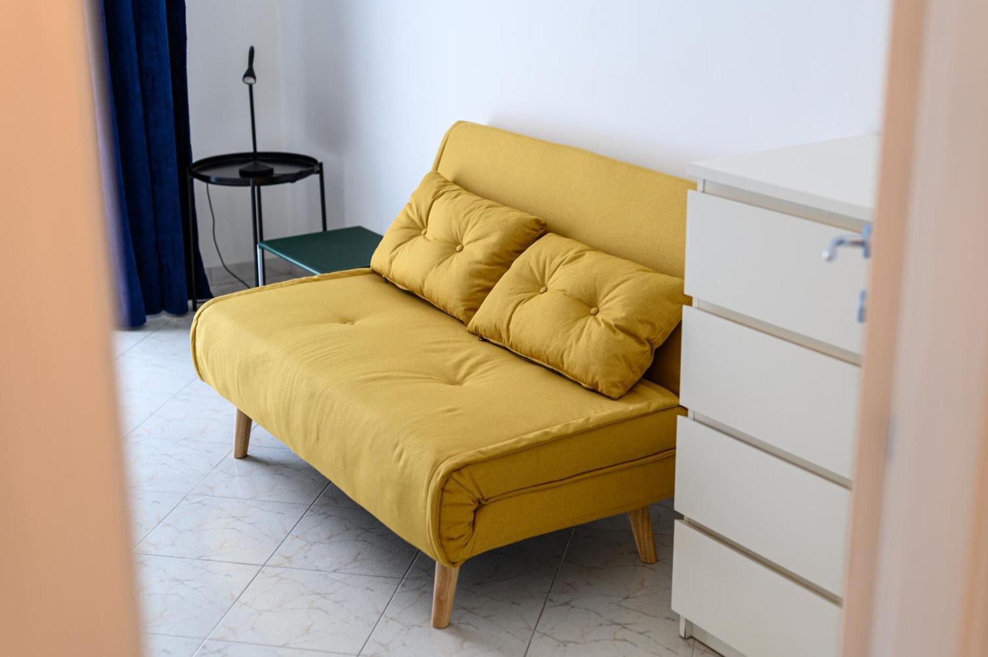 Casa Ue' Ue' - Piazza Dante * Naples